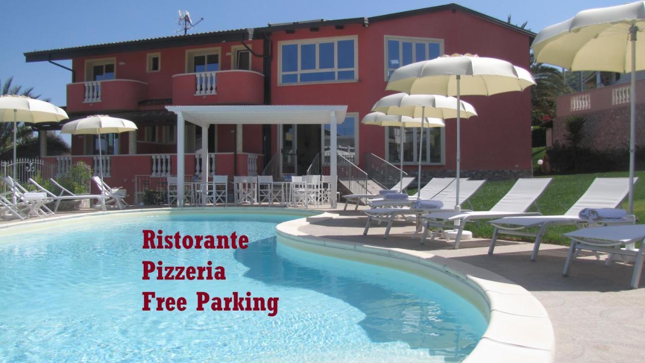Borgo Di Santa Barbara Hotel Santa Domenica  Eksteriør billede