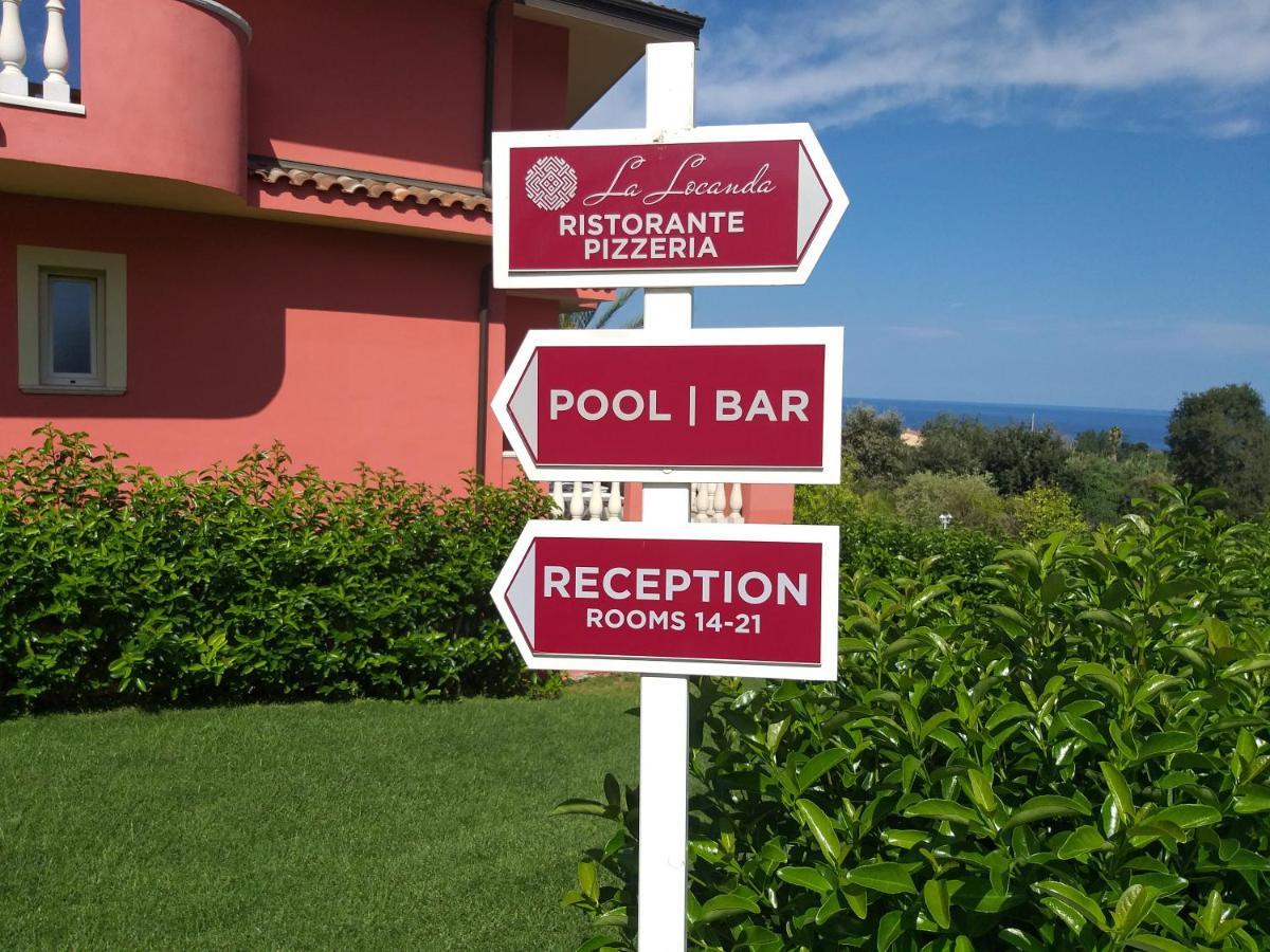 Borgo Di Santa Barbara Hotel Santa Domenica  Eksteriør billede
